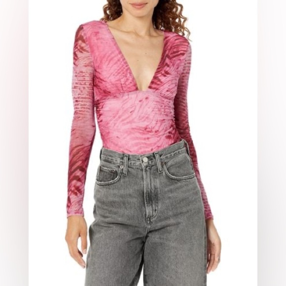 Guess Luisa Bodysuit Tiger Print Pink Size Medium